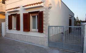 Villetta Louis